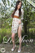 Presenting Li Moon: Li Moon #1 of 19